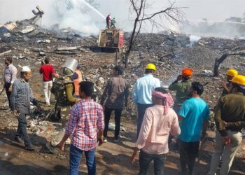 8 viktima dhe 80 të plagosur nga shpërthimi i fabrikës së fishekzjarreve në Indi