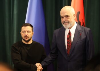 U prit në Kryeministri/ Zelenskyy zbardh takimin me Ramën