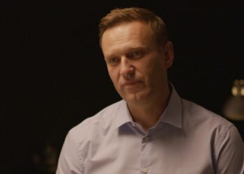 Ceremonia e lamtumirës për Navalnyn, nëna: Më kërcënuan që të mbaj të fshehtë