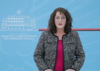 Drejtoi QSUT-në për tre vite, Albana Fico largohet nga detyra