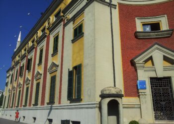 SPAK mësyn në Bashkinë Tiranë, arrestohen disa zyrtarë të lartë