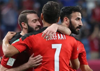 Sulmuesi egjiptian pëson arrest kardiak në fushë gjatë një ndeshjeje (Video)