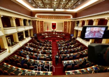 Miratohet ngritja e dy Komisioneve Hetimore të kërkuara nga opozita