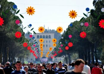 14 mars, festohet sot Dita e Verës