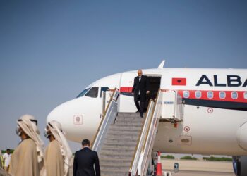 “Miliona nga taksat tona”, Bardhi kërkon listën dhe faturën e fluturimeve të Ramës