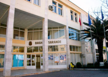 Dhunohet anëtari i Këshillit Bashkiak në Sarandë, shkak detyra e tij