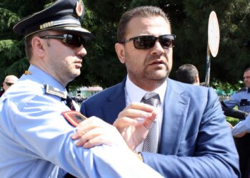 Tendera, korrupsion, fshehje pasurie e trafiqe, SPAK “rrethon” Tom Doshin