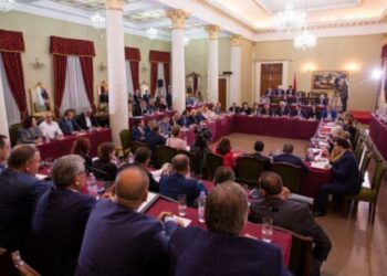 Mblidhet grupi parlamentar i PS, diskutime për marrëveshjen me Rithemelimin