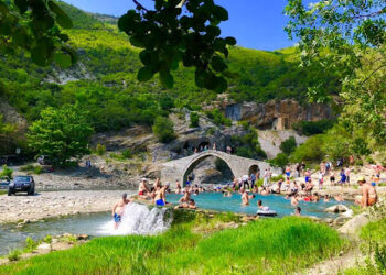 Shkatërrim dhe shitje/ Në Shqipëri të gjithë zonat e mbrojtura janë në rrezik