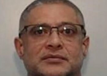 Si bosi britanik kërcënonte borxhlinjtë: Paratë ose të solla shqiptarin!