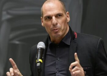 Gjermania i ndalon hyrjen dhe aktivitetet politike ish-ministrit grek