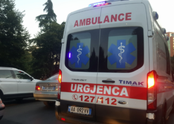 Gjendet i pajetë emigranti i paligjshëm në Korçë