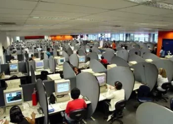 Fshehën 5.7 mln euro, mbyllen 15 call-center në Tiranë, dënohen me burg 8 italianë