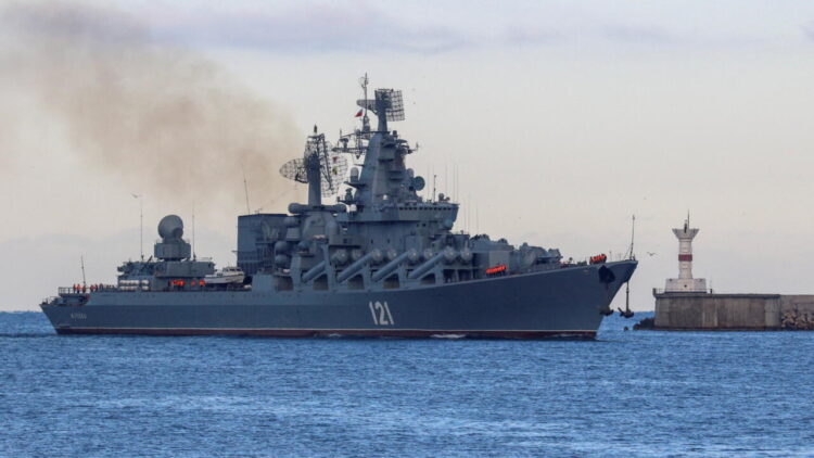 FILE PHOTO: The Russian Navy's guided missile cruiser Moskva sails back into a harbour after tracking NATO warships in the Black Sea, in the port of Sevastopol, Crimea November 16, 2021. REUTERS/Alexey Pavlishak/File Photo