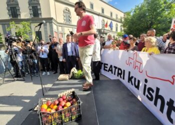 Protesta para bashkisë Tiranë, aktori: Çfarë do të presin më shqiptarët