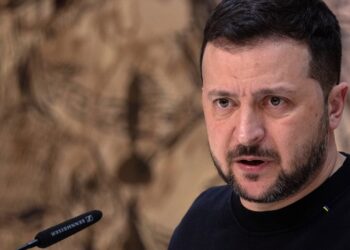 Zelenskyy flet për goditjen e Iranit: Ne e dimë tmerrin e këtyre sulmeve