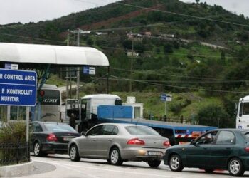 Sindikatat në grevë urie, nga nesër “paralizohet” kufiri me Greqinë