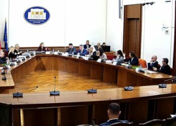 Asnjë dakordësi për Kom. Hetimor për ‘Shëndetësinë’, mazhoranca paralajmëron bojkot