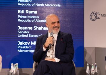 Rama kujton Luftën e Dytë Botërore:  Shqipëria krenohet me frymën e tolerancës!