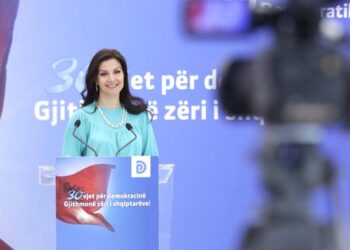 Floriana Garo: PD dënon dhunën e gardistëve në Kuvend