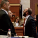 VIDEO/ Kuvendi nis me tensione, Nikolla i hoqi zërin, Bardhi godet me dorë foltoren