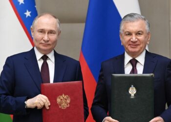 Rusia do të ndërtojë central bërthamor në Uzbekistan