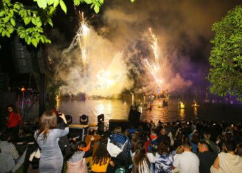 Shfaqja tek liqeni, paditen në SPAK për pornografi Veliaj dhe e shoqja