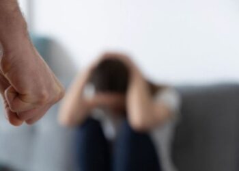 Greqi/ Dhunoi vajzat dhe gruan, arrestohet 44-vjeçari shqiptar