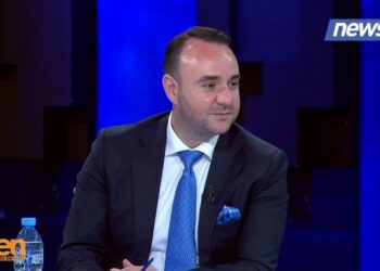 Balliu për mbledhjen e PS: Të korruptuarit nuk luftojnë dot korrupsionin