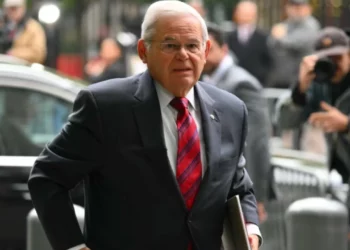 Akuzohet për rryshfet, nis gjyqi për korrupsion ndaj senatorit amerikan Bob Menendez