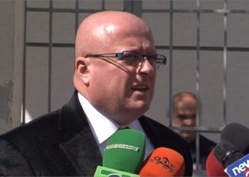 Berisha në “arrest shtëpie”/ Gjokutaj: Ky është skandal! Gjoka s’u përjashtua