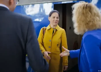 Baerbock në Kiev: Më shumë mbrojtje ajrore për Ukrainën