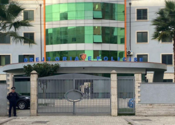 Emri/ Plagosja e të riut në Durrës, në kërkim si autor i dyshuar kushëriri i tij