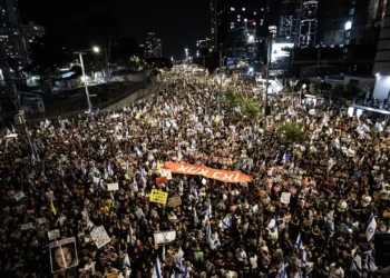 Policia shpall të paligjshme protestën, shpërndan me dhunë manifestuesit në Tel Aviv