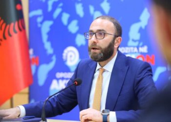 Bardhi akuza Ramës për pengim të Integrimit Europian dhe korrupsion