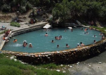 ‘To much sh*t my friend’, Tare: Donim të laheshim në Bënjë, s’kishim ku ndërroheshim