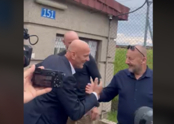 Ish-deputeti shqiptar lirohet nga burgu, fjalët e para: E vuajta dënimin si burrat!