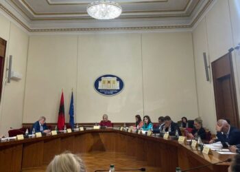 PS i vështirëson punën SPAK, kalon me nxitim në Kuvend rezolutën anti-korrupsion