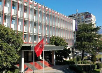 Largohen dy zëvendësministra nga Ministria e Jashtme, ja ku emërohen