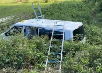 Shoferi pëson arrest kardiak teksa drejtonte furgonin e Ministrisë së Shëndetësisë