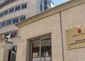 Letra për kalimin e drogës në Angli, goditet baza e prodhimit të dokumenteve