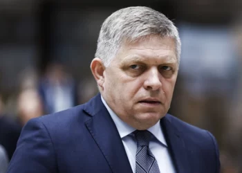 Iu bë atentat, kryeministri i Sllovakisë Robert Fico nën kujdes intensiv të mjekëve