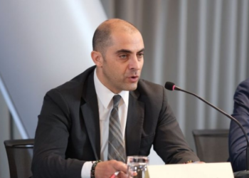 Dhunohet në zonën e ‘ish-Bllokut’ avokati i Berishës, Sokol Mëngjesi (DETAJET)