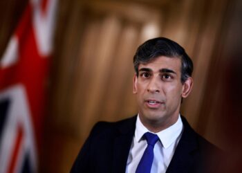 Pse kryeministri i MB, Rishi Sunak thirri zgjedhjet që ai pritet të humbasë?