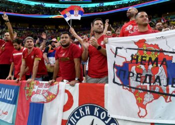 Akuzuan shqiptarët, serbët me parrulla kundër Kosovës para ndeshjes me Slloveninë