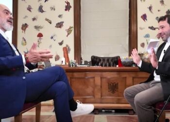 “Koordinon grupet kriminale”/ Rama i përgjigjet Ahmetajt: Të paraqesë prova