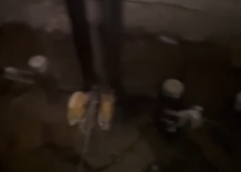 Skandal/ Plasin ujërat e zeza në QSUT, pezullohet puna në godinën e Sterilizimit