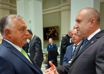 Si po përpiqet Rumen Radev të bëhet Viktor Orbani i Bullgarisë?