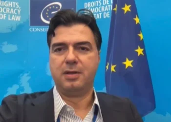 “Tjetër gjë thonë e tjetër bëjnë”/ Basha i zhgënjyer nga deputetët që e braktisën