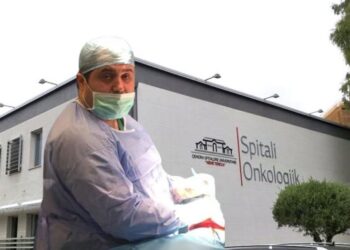 “Më nxore keq”/Sekseri i kërkon llogari mjekut Gashi për familjarin: I kërkove lekë?